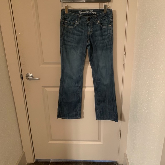 Jeans - Picture 2 of 3